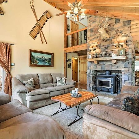 Cozy Utah Cabin With Deck And Fire Pit! Duck Creek Village Esterno foto